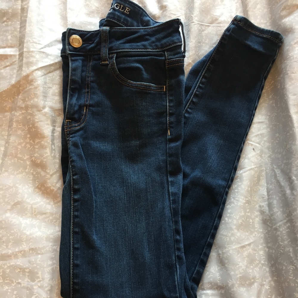AE blue skinny jeans